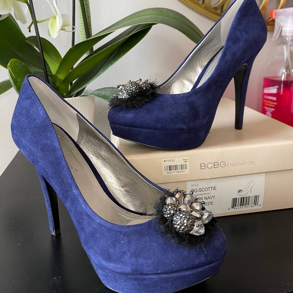 BCBG Generation Scottie